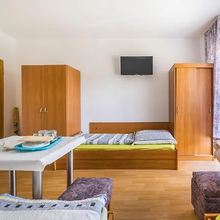 Habitación en casa particular Goscinne Neptun *